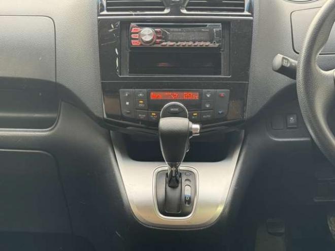 セレナ2.0 20S 4WD　後期型 2000