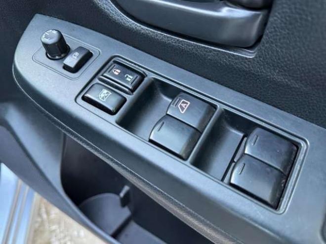 インプレッサスポーツ 1.6 i 4WD　ナビ　TV　Bカメラ 1600