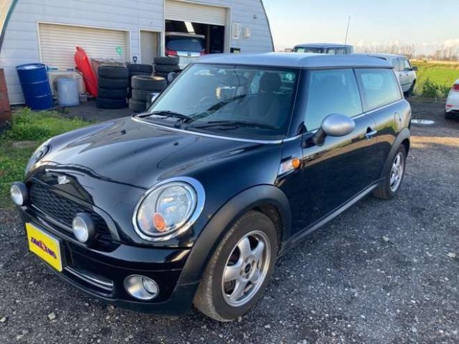 ミニクラブマン クーパー　サクラ・エディション日本 ETC ナビ 革シート キーレスエントリー パワーシート 正規輸入車 2WD 1600