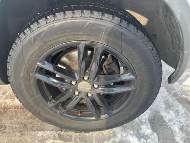 フォードクーガ タイタニアム 4WD　 2500