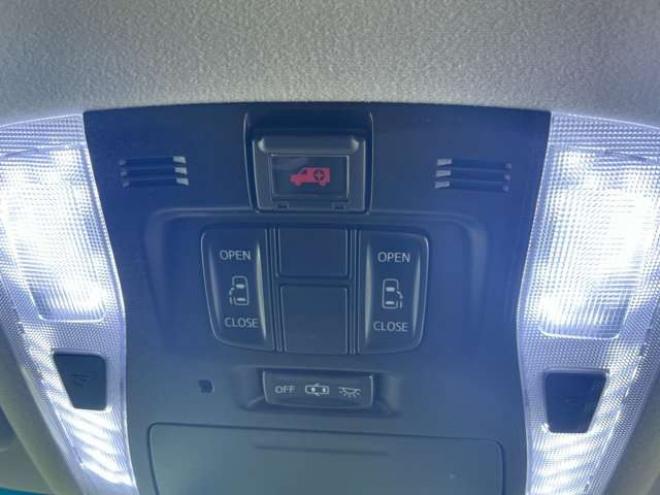 アルファードハイブリッド 2.5 S E-Four 4WD　 2500