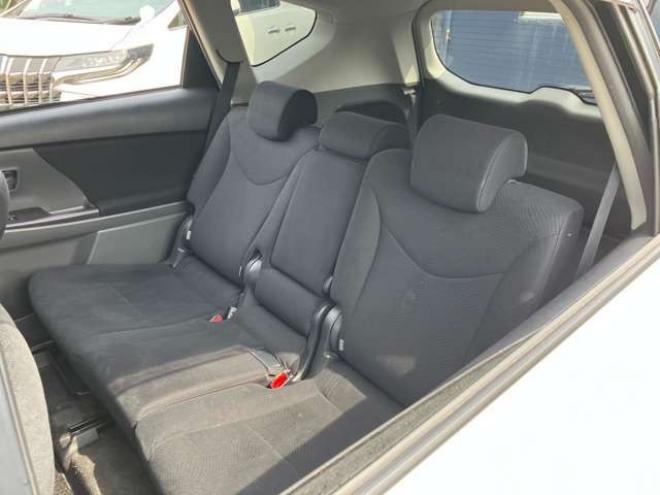 プリウスα1.8 S チューン ブラック　 2WD 1800