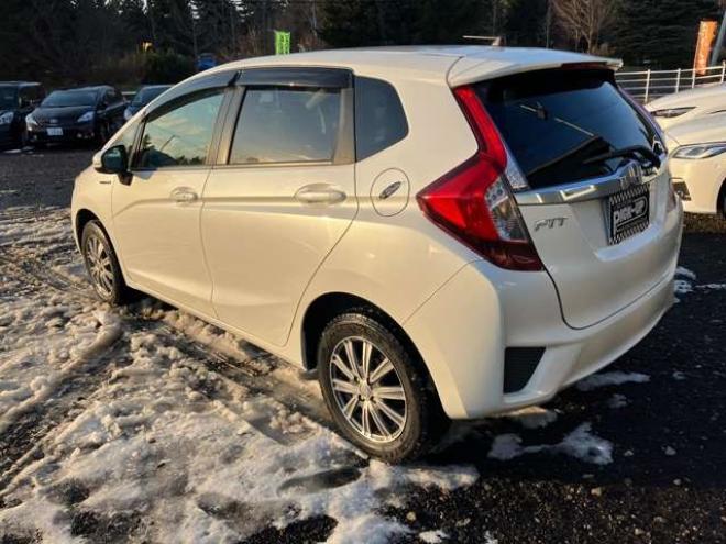 フィット1.5 ハイブリッド Lパッケージ 4WD　 1500