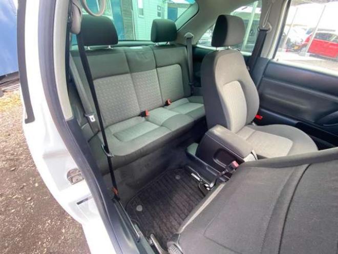 ニュービートルニュービートル　 正規輸入車 2WD 2000