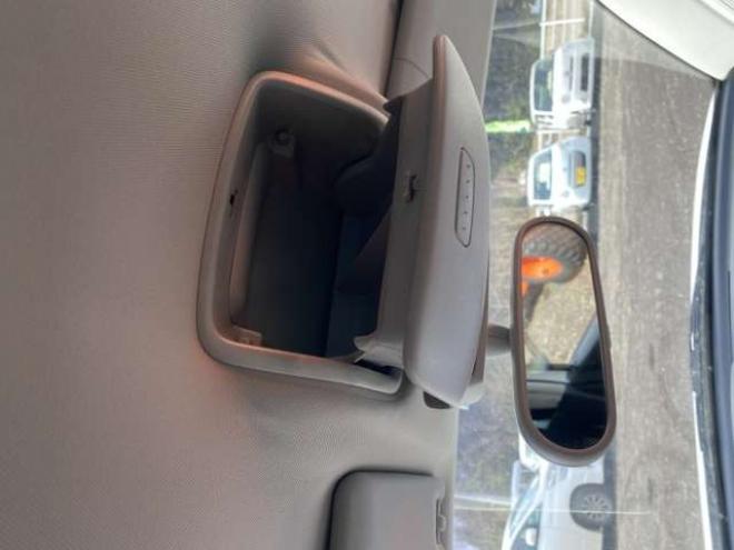 ニュービートルニュービートル　 正規輸入車 2WD 2000