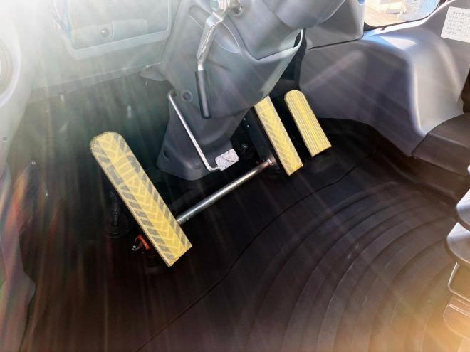 ホイールローダ日立　中古　ZW100-6　建機