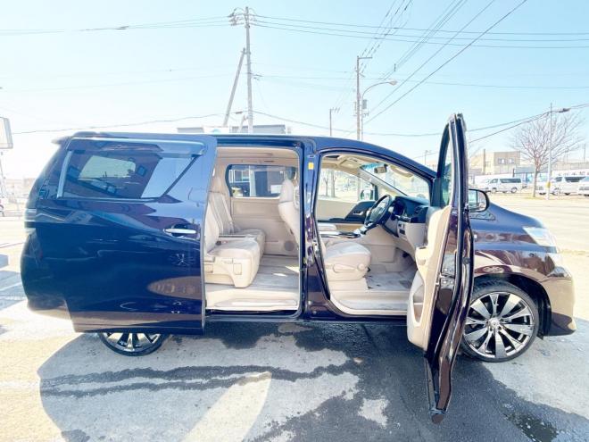 ヴェルファイアハイブリッド2.4X 4WD　ローンが不安な方＜優遇ローン＞　本州仕入　サンルーフ　社外20AW　両側パワスラ 4WD 2400 5Dr