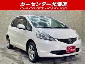 フィット　1.3G 4WD 5年保証 ナビ 寒冷地仕様 禁煙 車検整備2年付 修復歴無