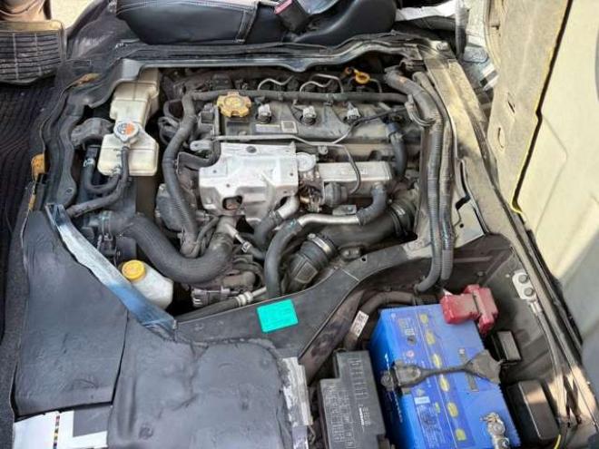 キャラバンNV350 2.5 プレミアムGX ロングボディ ディーゼルターボ 4WD　ナビ　バックカメラ　ETC　パワステ　パワーウィンドウ　キーレスエントリー　エアコン　盗難防止装置　両側スライドドア　フロントフォグランプ 2500