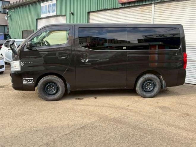 キャラバンNV350 2.5 プレミアムGX ロングボディ ディーゼルターボ 4WD　ナビ　バックカメラ　ETC　パワステ　パワーウィンドウ　キーレスエントリー　エアコン　盗難防止装置　両側スライドドア　フロントフォグランプ 2500