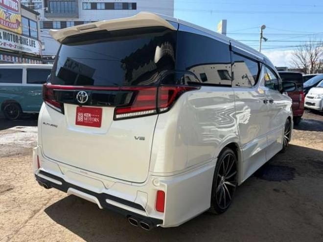 アルファード3.5 SA 4WD　TRDエアロ　クリスタルアイLEDテール　ダウンサス　レザー調シートカバー　アルパインナビ　フリップダウン　スピーカー　デジタルインナーミラー　シュタイナー20インチ　シーケンシャルウィンカー 3500