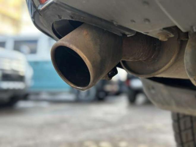 パジェロ3.2 ロング GR ディーゼルターボ 4WD　リフトアップ(ジャオス)　パワステ　パワーウィンドウ　社外ナビ　バックカメラ　純正アルミホイール　ETC　シートヒーター　3列シート　横滑り防止装置　盗難防止装置　ABS　キーレスエントリー 3200