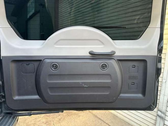 パジェロ3.2 ロング GR ディーゼルターボ 4WD　リフトアップ(ジャオス)　パワステ　パワーウィンドウ　社外ナビ　バックカメラ　純正アルミホイール　ETC　シートヒーター　3列シート　横滑り防止装置　盗難防止装置　ABS　キーレスエントリー 3200