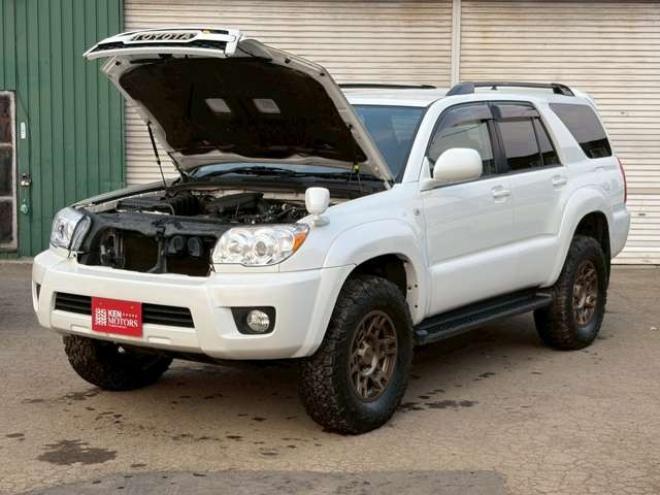 ハイラックスサーフ2.7 SSR-X リミテッド 4WD　TVナビ　パワステ　パワーウィンドウ　キーレスエントリー　LEDヘッドライト　フォグランプ　リフトアップ　アルミホイール　ルーフレール　寒冷地仕様　ABS　バックカメラ　盗難防止装置　エアコン 2700