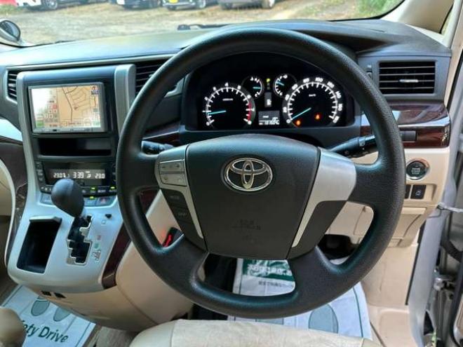 ヴェルファイア2.4 X 4WD　ワンオーナー　パワーウィンドウ　パワステ　社外ナビ　純正アルミ　ABS　キーレス　バックカメラ　左側電動スライドドア　ETC　ワイパーデアイサー 2400