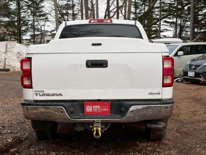 タンドラクルーマックス SR5 5.7 V8 4WD　 正規輸入車 5700