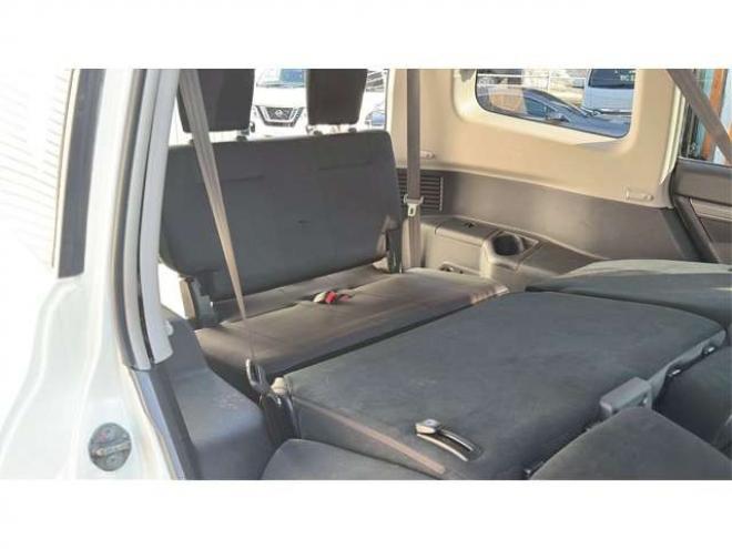 パジェロ3.0 ロング リミテッド エディション 4WD　ワンオーナー　社外ナビ　バックカメラ　純正アルミホイール　エアコン　エンジンスターター　ETC　記録簿　キーレスエントリー　パワステ　パワーウィンドウ　3列シート　エアコン　寒冷地仕様　盗難防止装置 3000