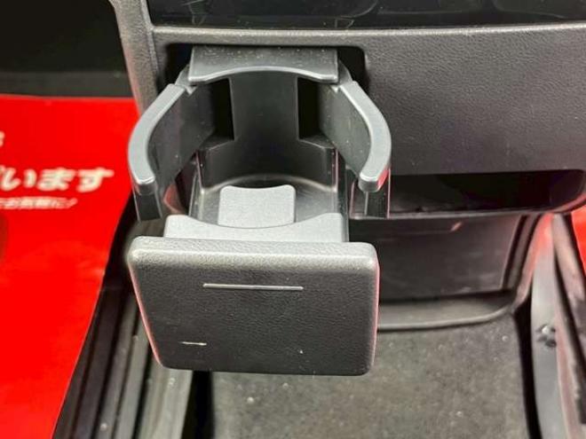 デリカD：5 2.4 G パワーパッケージ 4WD　ETC　アルパインBIGナビ　バックカメラ　両側電動スライドドア　パワステ　パワーウィンドウ　純正アルミ　クルーズコントロール　エアコン　キーレスエントリー　横滑り防止装置　盗難防止装置　3列シート 2400