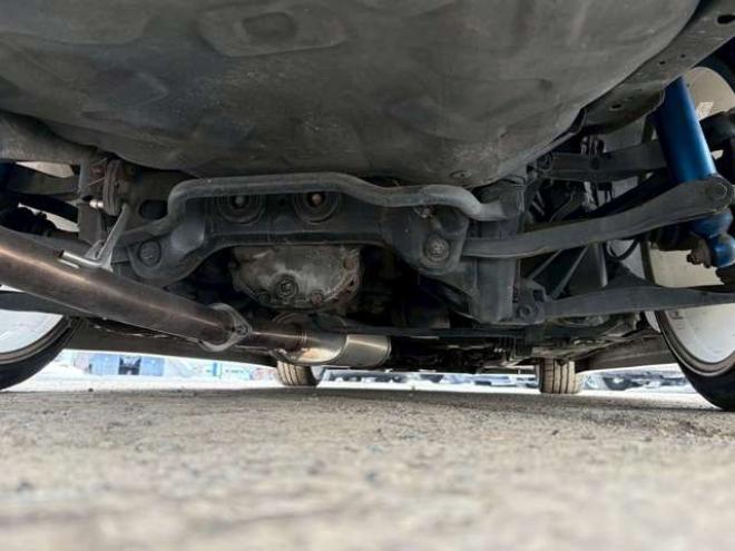 シルビア2.0 オーテックバージョン　6速MT　社外ハンドル　社外アルミホイール　社外エアロ　社外マフラー　パワステ　パワーウィンドウ　社外ナビ　エアコン　革シート 2WD 2000