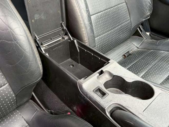 シルビア2.0 オーテックバージョン　6速MT　社外ハンドル　社外アルミホイール　社外エアロ　社外マフラー　パワステ　パワーウィンドウ　社外ナビ　エアコン　革シート 2WD 2000