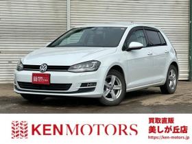 ゴルフ　TSI コンフォートライン　地デジナビ　バックカメラ　純正アルミホイール　パワステ　パワーウィンドウ　ABS　キーレスエントリー　ETC　クルーズコントロール　横滑り防止装置　エアコン　盗難防止装置　CD　アイドリングストップ 正規輸入車 2WD 1200