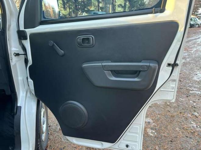 タウンエースバン1.5 DX 4WD　寒冷地仕様　パワーウィンドウ　パワステ　エアコン　ABS　ナビ　ETC 1500