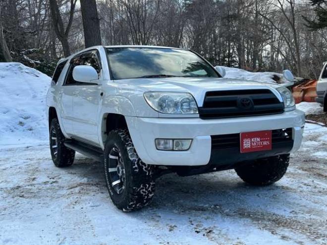 ハイラックスサーフ2.7 SSR-G 4WD　禁煙車　パワステ　パワーウィンドウ　ETC　社外ナビ　バックカメラ　キーレスエントリー　リフトアップ　エンジンスターター　寒冷地仕様　ABS　エアコン　盗難防止装置　社外アルミホイール 2700