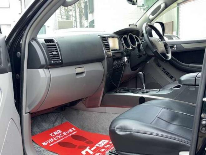 ハイラックスサーフ2.7 SSR-X リミテッド 4WD　社外アルミホイール　リフトアップ　社外ナビ　バックカメラ　ETC　寒冷地仕様　ABS　キーレスエントリー　パワステ　パワーウィンドウ　盗難防止装置　エアコン　ルーフレール 2700