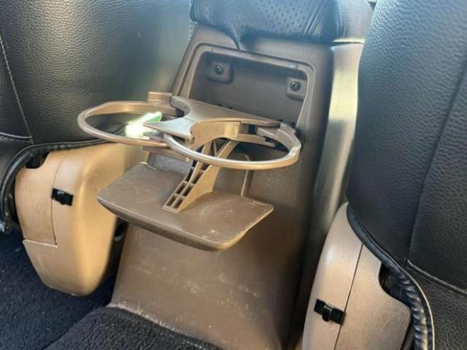 ハイラックスサーフ2.7 SSR-V ワイドボディ 4WD　US仕様　リフトアップ　全塗装済　社外ナビ　パワステ　パワーウィンドウ　ETC　バックカメラ　アルミホイール　ルーフレール　キーレスエントリー　ABS　エアコン 2700