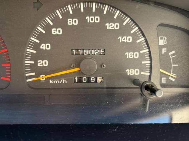 ハイラックスサーフ2.7 SSR-V ワイドボディ 4WD　US仕様　リフトアップ　全塗装済　社外ナビ　パワステ　パワーウィンドウ　ETC　バックカメラ　アルミホイール　ルーフレール　キーレスエントリー　ABS　エアコン 2700