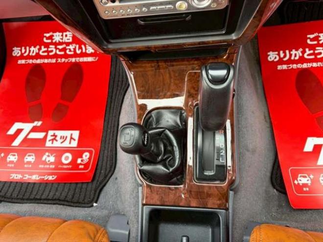 ハイラックスサーフ3.0 SSR-G ワイドボディ ディーゼルターボ 4WD　リフトアップ　全塗装済ベージュ　アルミホイール　メッキバンパー　サンルーフ　ETC　パワステ　パワーウィンドウ　ABS　キーレスエントリー　エアコン　寒冷地仕様 3000