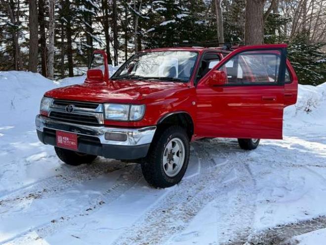 ハイラックスサーフ2.7 SSR-X 4WD　リフトアップ　全塗装済レッド　社外ナビ　ETC　パワステ　パワーウィンドウ　ABS　キーレスエントリー　ルーフレール　サンルーフ 2700