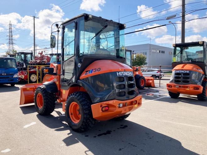 ホイールローダ日立　中古　ZW30-5B　建機