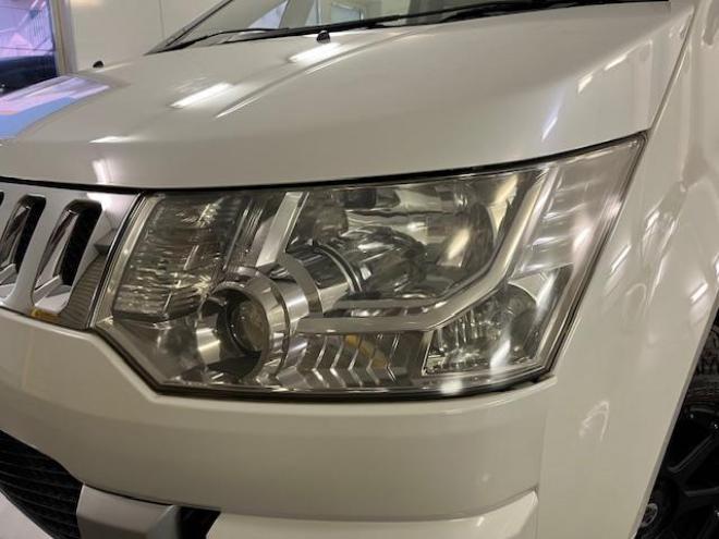 デリカＤ：５　Ｇパワーパッケージ　本州仕入　禁煙車　寒冷地仕様　エクストリーム１６ＡＷ＋ＧＲＩＰＭＡＸホワイトレター　新品ＪＡＯＳブラックマッドガード　純正１８ＡＷ＋スタッドレスタイヤ付　１２インチリアフリップダウンモニター　ＥＴＣ 4WD 2400 5Dr