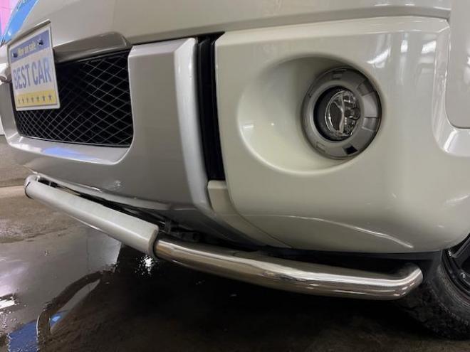 デリカＤ：５　Ｇパワーパッケージ　本州仕入　禁煙車　寒冷地仕様　エクストリーム１６ＡＷ＋ＧＲＩＰＭＡＸホワイトレター　新品ＪＡＯＳブラックマッドガード　純正１８ＡＷ＋スタッドレスタイヤ付　１２インチリアフリップダウンモニター　ＥＴＣ 4WD 2400 5Dr