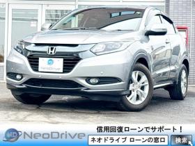 ヴェゼルハイブリッド　1.5ハイブリッドX 4WD　ローンが不安な方＜優遇ローン＞　あんしんパッケージ　寒冷地仕様　社外ナビ 4WD 1500 5Dr