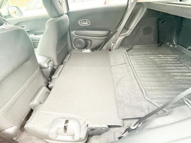 ヴェゼルハイブリッド1.5ハイブリッドX 4WD　ローンが不安な方＜優遇ローン＞　あんしんパッケージ　寒冷地仕様　社外ナビ 4WD 1500 5Dr