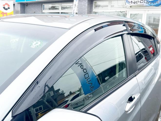 ヴェゼルハイブリッド1.5ハイブリッドX 4WD　ローンが不安な方＜優遇ローン＞　あんしんパッケージ　寒冷地仕様　社外ナビ 4WD 1500 5Dr