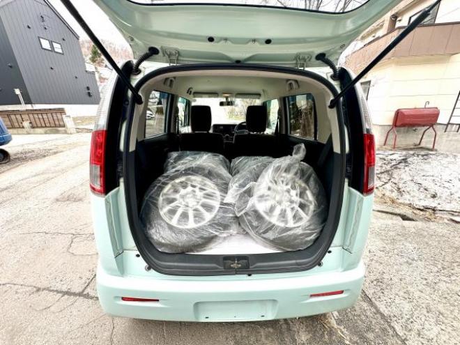 モコS-FOUR  4WD タイミングチェーン車　サビ少ない　夏冬タイヤ　キーレス 4WD 660 5Dr