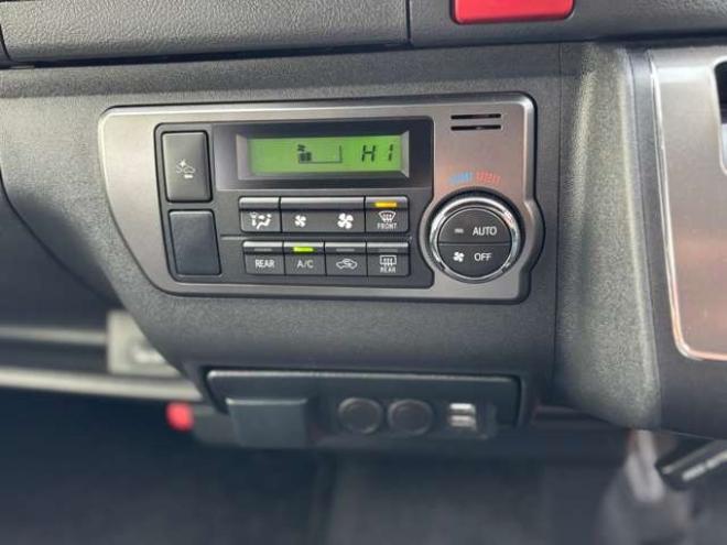 ハイエースバン2.8 スーパーGL ダークプライムII ロングボディ ディーゼルターボ 4WD　モデリスタフロントスポイラー　ワーク18インチAW　8インチナビTV 両側電動パワースライドドア 415COBRAフラットキット(ベッドキット) 2800