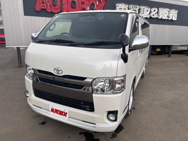 レジアスエース2.8 スーパーGL ダークプライムII ロングボディ ディーゼルターボ 4WD　415COBRA　クリーンルック3フロントスポイラー　ステージ2ルーフスポイラー　バッドラッカーIII17インチAW　ヨコハマPARADA215/60R17　両側パワースライドドア　ETC 2800