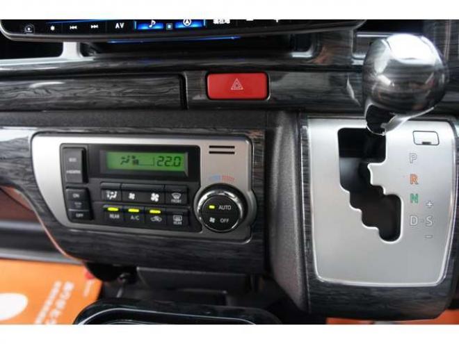 ハイエース2.7 GL ロング ファインテックツアラー 4WD　415COBRA　ファントムヘッドライトシステム&フェイスリフトキット&F/S/R/ルーフスポ/ボンネット/プレステージテールランプ&新作バッドラッカーHP-6　18インチAW　TOYO　H30　225/50R18 2700