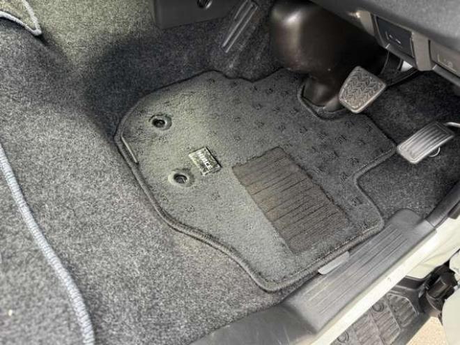 ハイエースバン2.8 スーパーGL ダークプライムII ロングボディ ディーゼルターボ 4WD　寒冷地仕様 ワンオーナー パノラミックビューモニター デジタルインナーミラー 415COBRA CL-3フロントリップ CL-2サイドステップ　CL-ステップリアバンパー　ステージ2　バッドラッカー18インチアルミ　トーヨーH30 2800