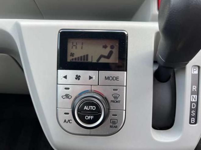 ピクシスエポックG SAIII 4WD　スマートキー　プッシュスタート　スマートアシスト3 前席シートヒーター　オートエアコン　オートハイビーム　コーナーセンサー　アイドリングストップ　横滑り防止　衝突軽減 660