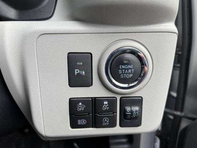 ピクシスエポックG SAIII 4WD　スマートキー　プッシュスタート　スマートアシスト3 前席シートヒーター　オートエアコン　オートハイビーム　コーナーセンサー　アイドリングストップ　横滑り防止　衝突軽減 660