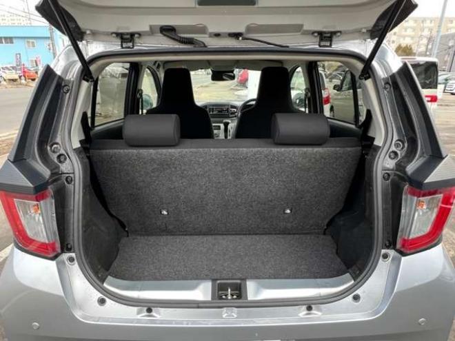 ピクシスエポックG SAIII 4WD　スマートキー　プッシュスタート　スマートアシスト3 前席シートヒーター　オートエアコン　オートハイビーム　コーナーセンサー　アイドリングストップ　横滑り防止　衝突軽減 660