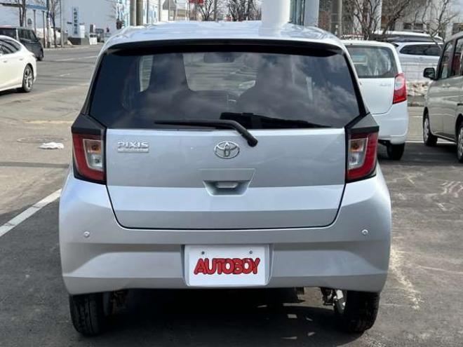 ピクシスエポックG SAIII 4WD　スマートキー　プッシュスタート　スマートアシスト3 前席シートヒーター　オートエアコン　オートハイビーム　コーナーセンサー　アイドリングストップ　横滑り防止　衝突軽減 660