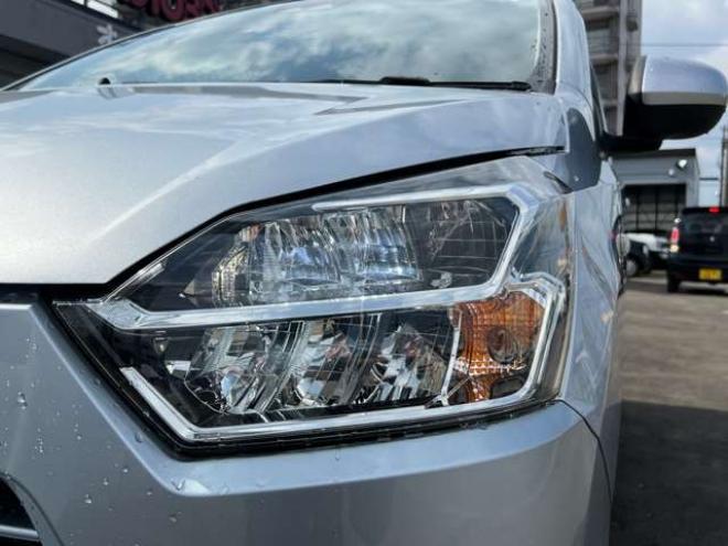 ピクシスエポックG SAIII 4WD　スマートキー　プッシュスタート　スマートアシスト3 前席シートヒーター　オートエアコン　オートハイビーム　コーナーセンサー　アイドリングストップ　横滑り防止　衝突軽減 660