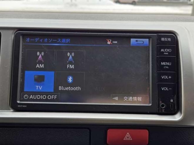 ハイエース2.7 GL ロング ミドルルーフ 4WD　寒冷地仕様　10人乗り　リアヒーター&クーラー　プッシュスタート　スマートキー　横滑り防止　オートライト　バックカメラ　純正ナビ　ワンセグTV　Bluetooth　CD/DVD　FM/AM　電動格納ミラー　ETC 2700