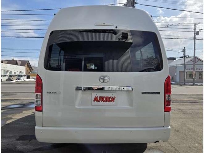 ハイエース2.7 グランドキャビン 4WD　寒冷地　10人乗り　スーパーロング　ワイドボディ　ハイルーフ　プッシュスタート　スマキー　パワスラ　リアヒーター&クーラー　ステアリングスイッチ　車線逸脱防止　衝突被害軽減　横滑り防止　電動格納ミラー 2700